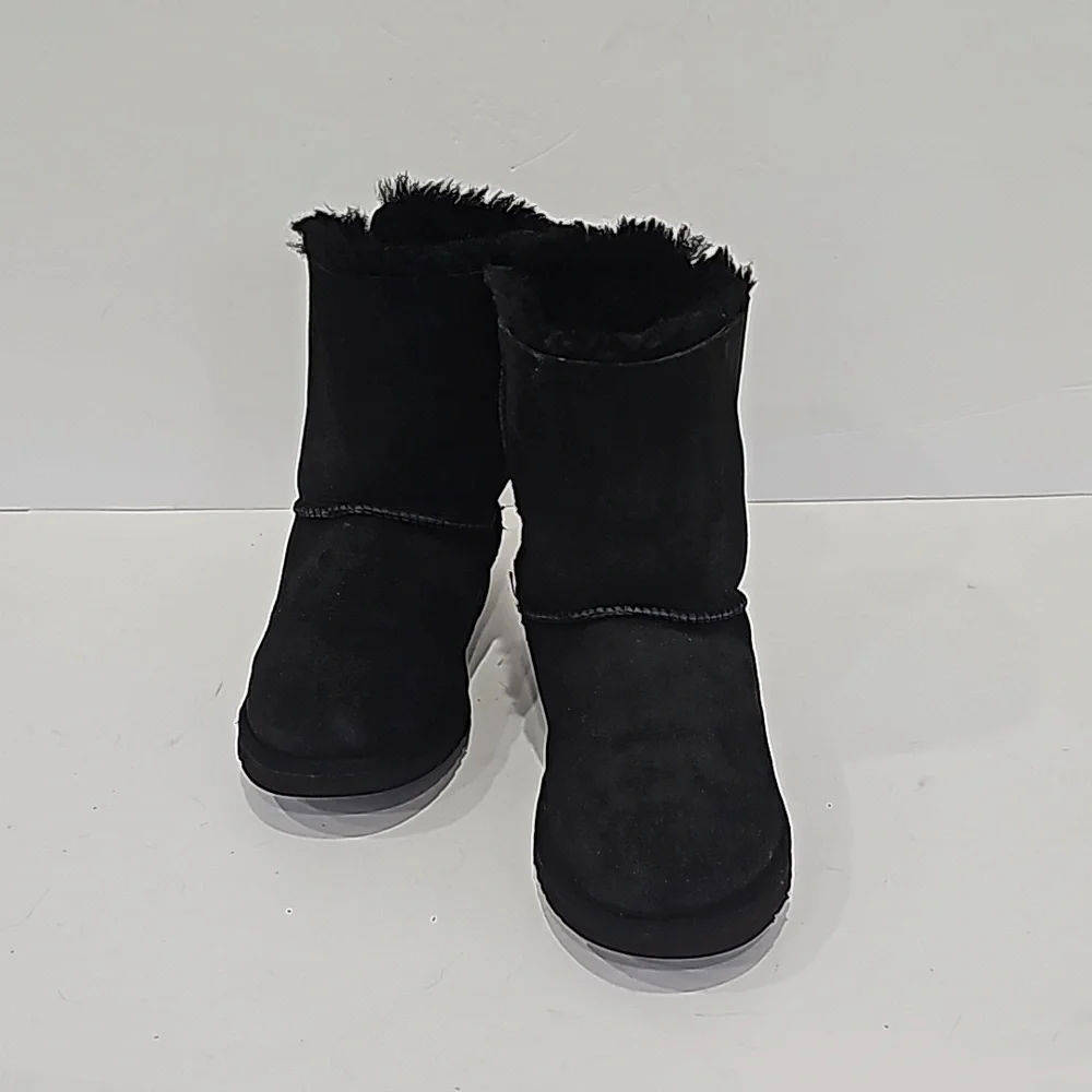 UGG Bailey Bow Black Leather Winter Boots Size 5